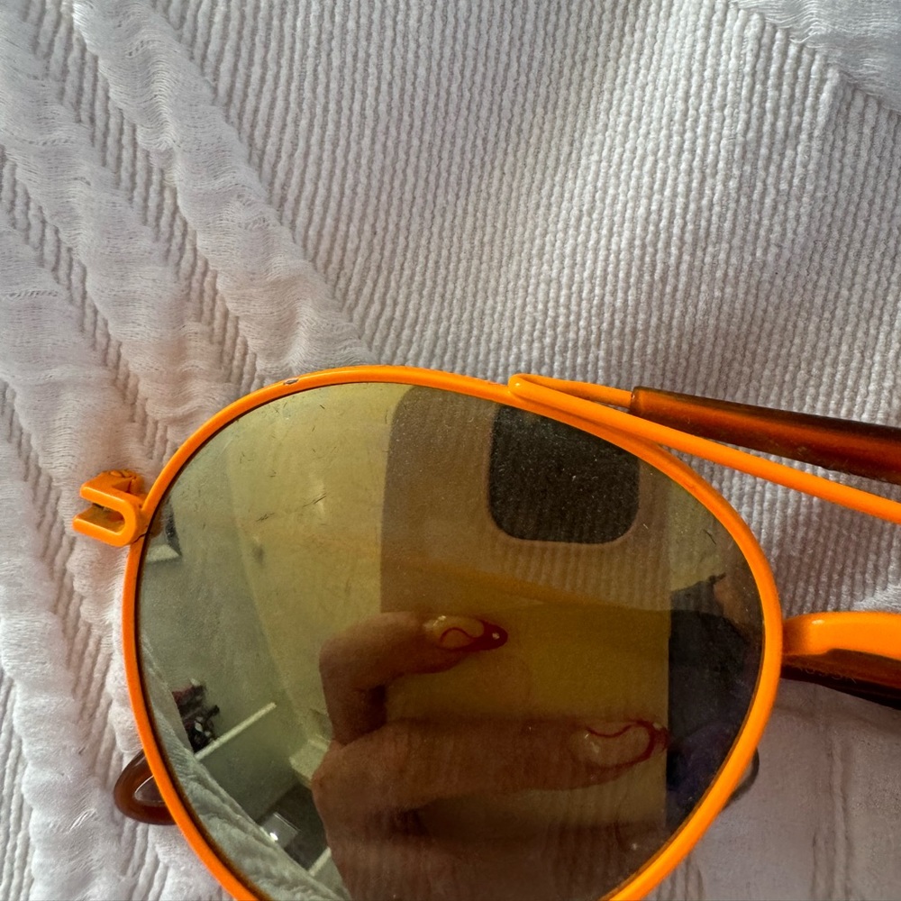 Givenchy mirrored sunglasses - Picture 4 of 8